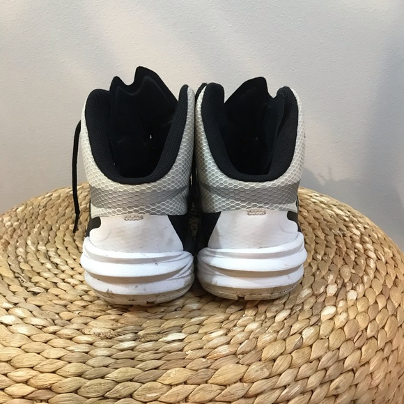 Nike Prime Hype of ll - Picture 3 of 6